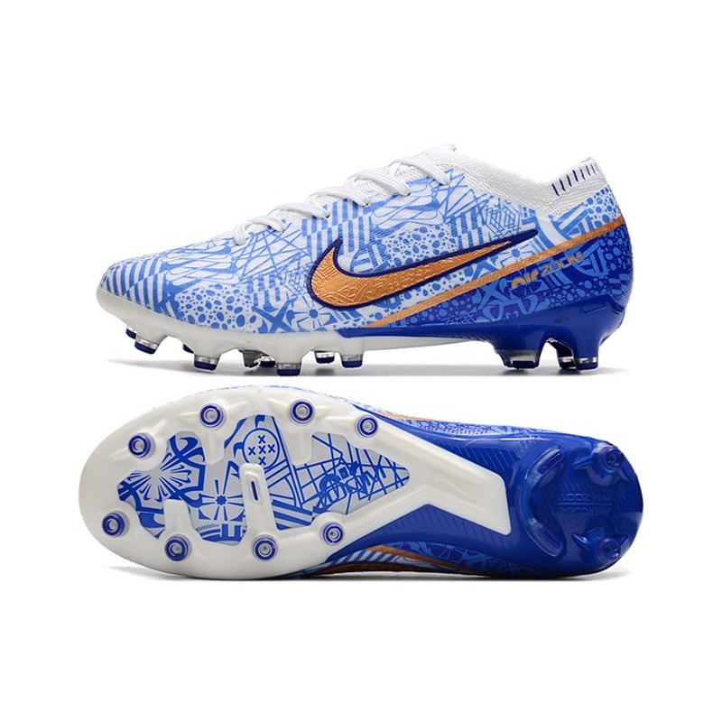 Nike Air Zoom Mercurial Vapor XV Elite AG-Pro Vit Blå Guld för Herr 5 Billiga Fotbollsskor Nike Air Zoom Mercurial Vapor XV Elite AG-Pro Vit Blå Guld 5