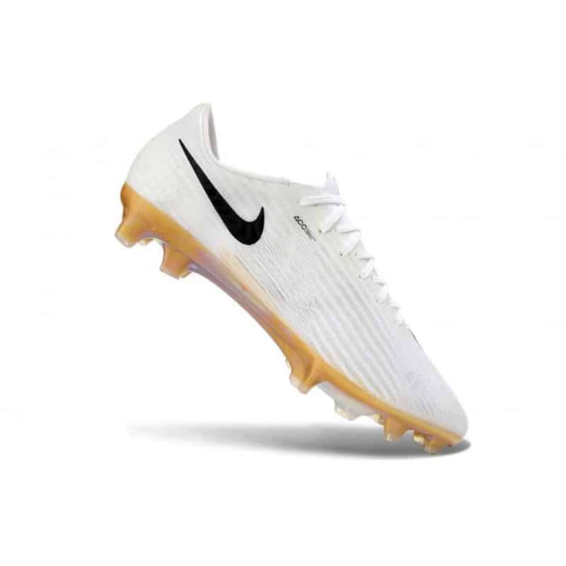 Fotbollsskor för Män Nike Air Zoom Mercurial Vapor XVII Elite FG Vit Svart Guld för Herr 9 Billiga Fotbollsskor Fotbollsskor för Män Nike Air Zoom Mercurial Vapor XVII Elite FG Vit Svart Guld 9